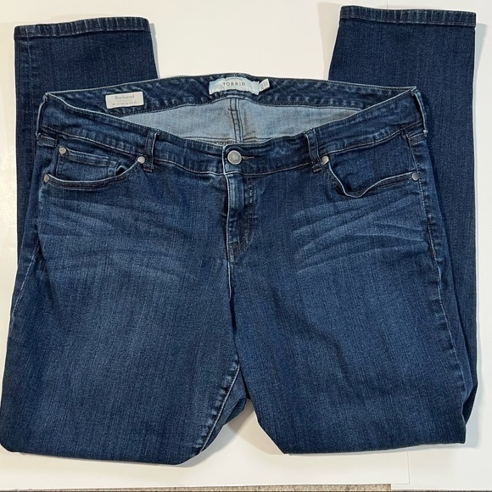 Torrid Denim Boyfriend Dark Wash Jeans Comfort Stretch Distressed Size 20T